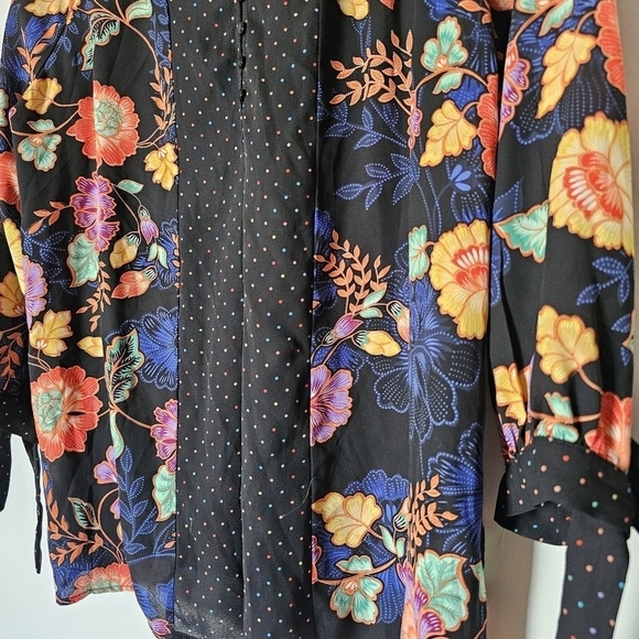 Counterparts pullover multicolored polka dot floral v-neck flowy blouse Size L - Picture 4 of 8